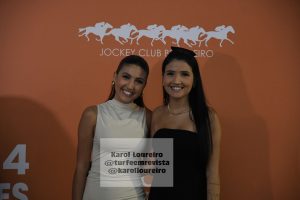 Karol Loureiro,   photos