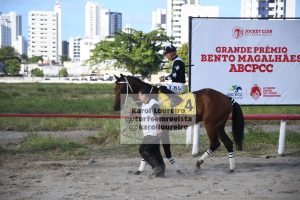 Karol Loureiro,   photos