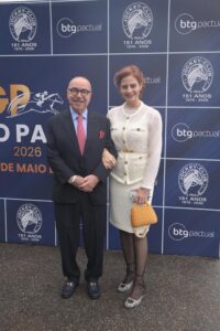 @karolloureiro