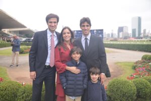 @karolloureiro