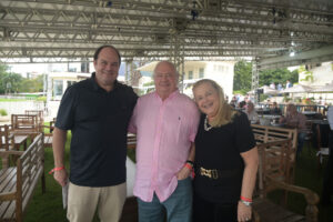 @karolloureiro
