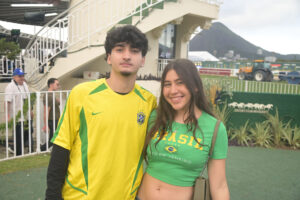 @karolloureiro