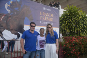 @karolloureiro